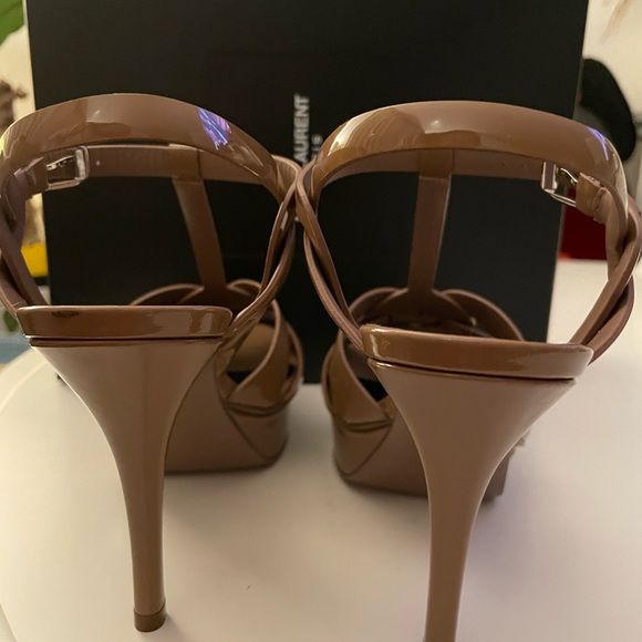 YSL TRIBUTE PATENT LEATHER PLATFORM HEELS 37.5 - Picture 7 of 10